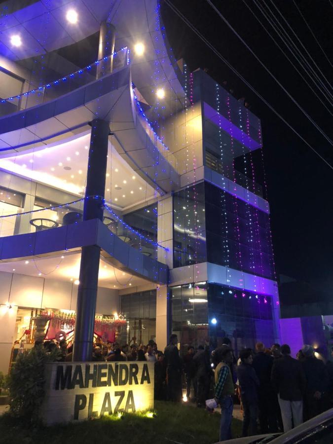 Hotel Mahendra Plaza Hardoi Экстерьер фото